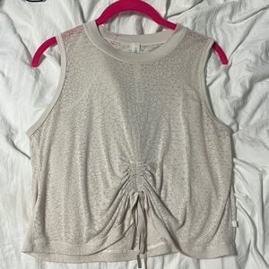 Lululemon cropped tank